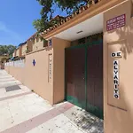 Wintowinrentals Very Close To The Beach, Pool & Free Parking Marbella