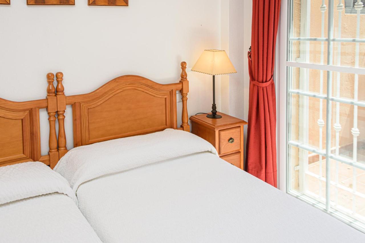 Casa de férias Wintowinrentals Very Close To The Beach, Pool & Free Parking Marbella
